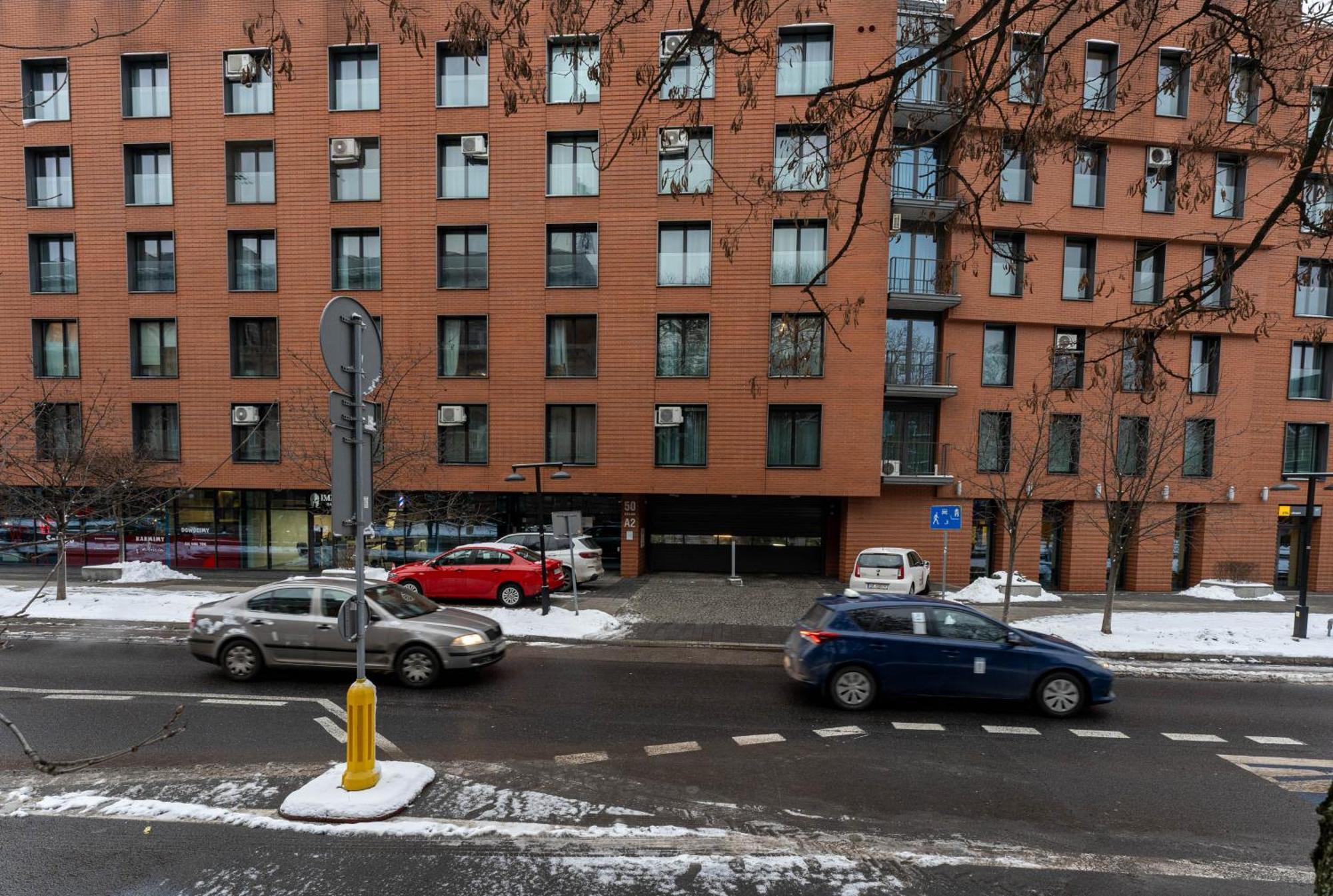 Apartment Modern Ii With Free Underground Parking *