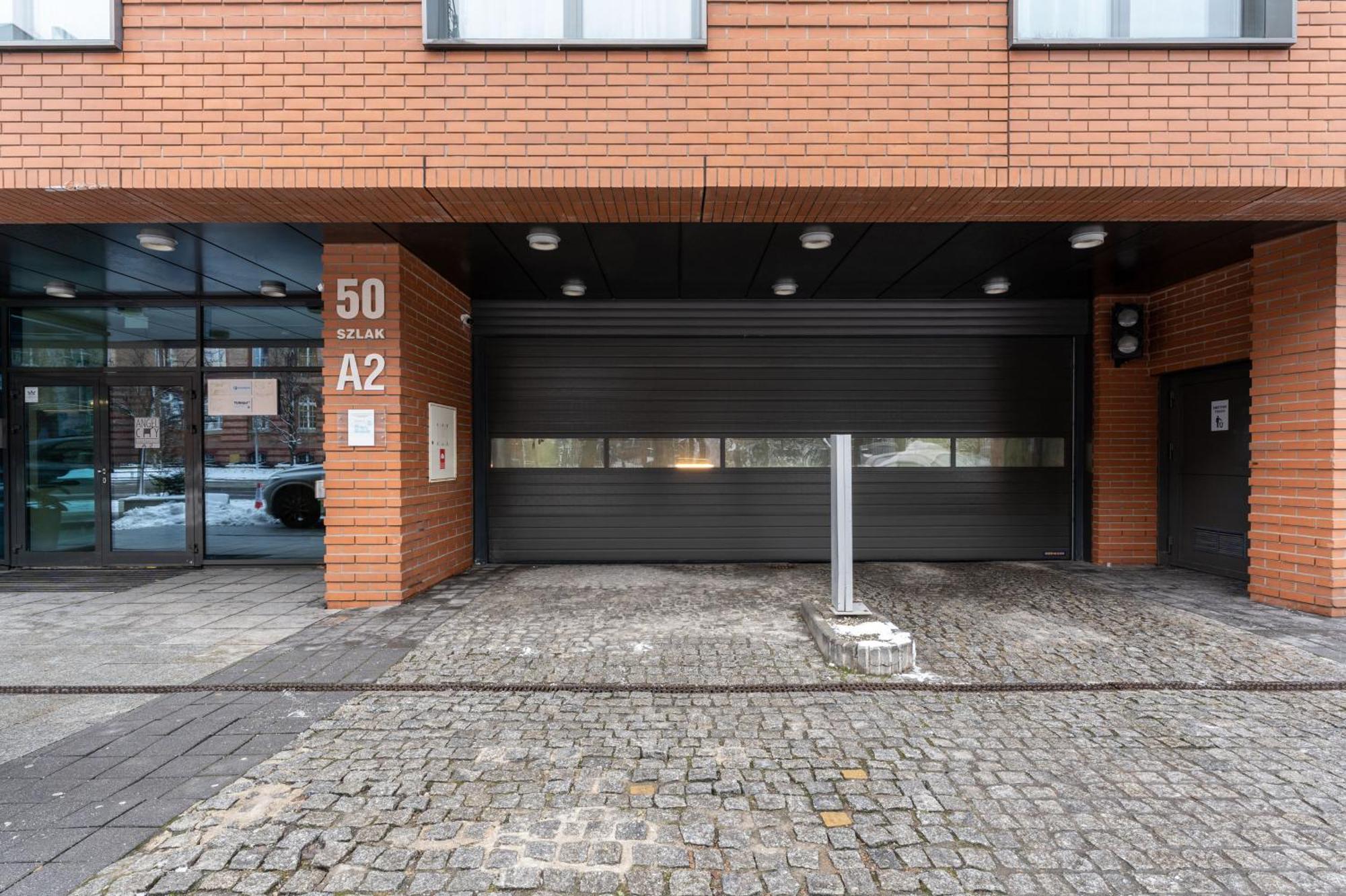 Apartment Modern Ii With Free Underground Parking *