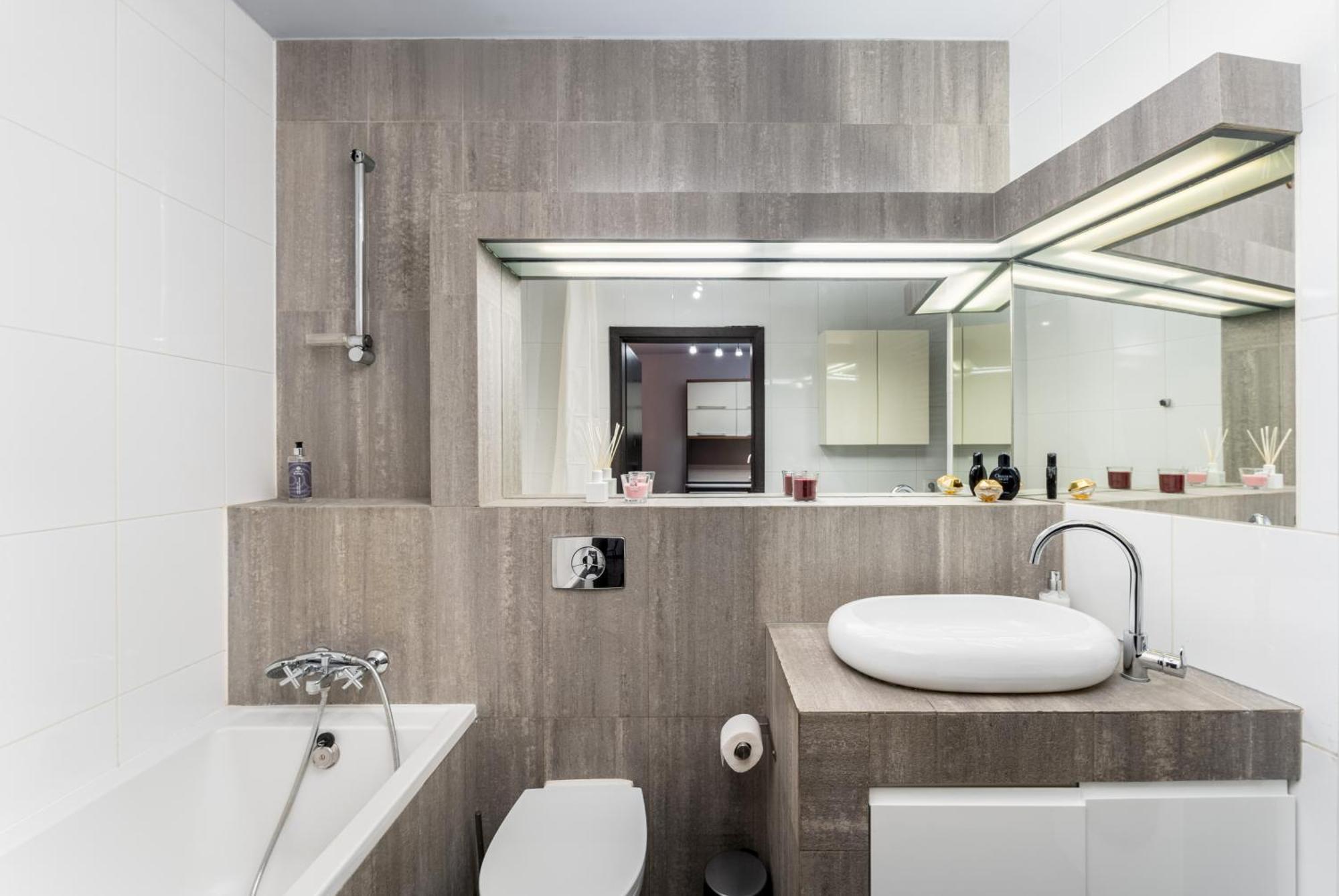 Apartment Modern Ii With Free Underground Parking Krakow